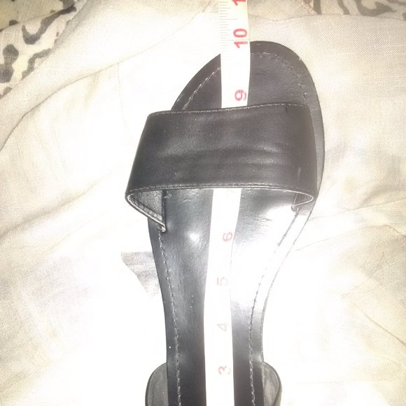 Black real leather sandals - Picture 8 of 10